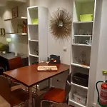 公寓 7 *